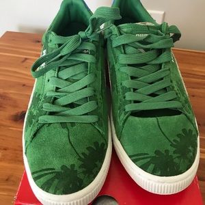 Men’s suede classic Pumas